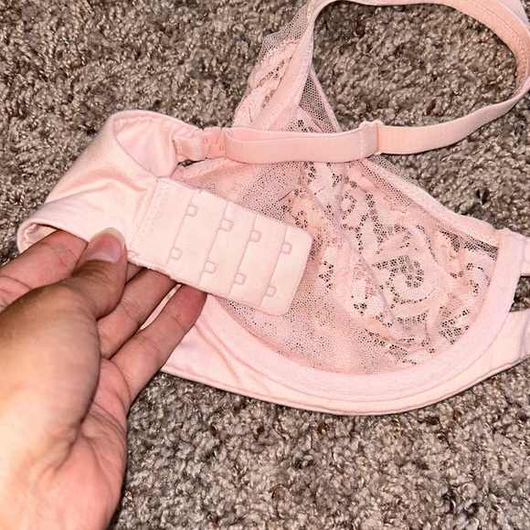5/$20 🛍️ New Victoria Secret Mesh/Lace Bra 32DD - Picture 6 of 6